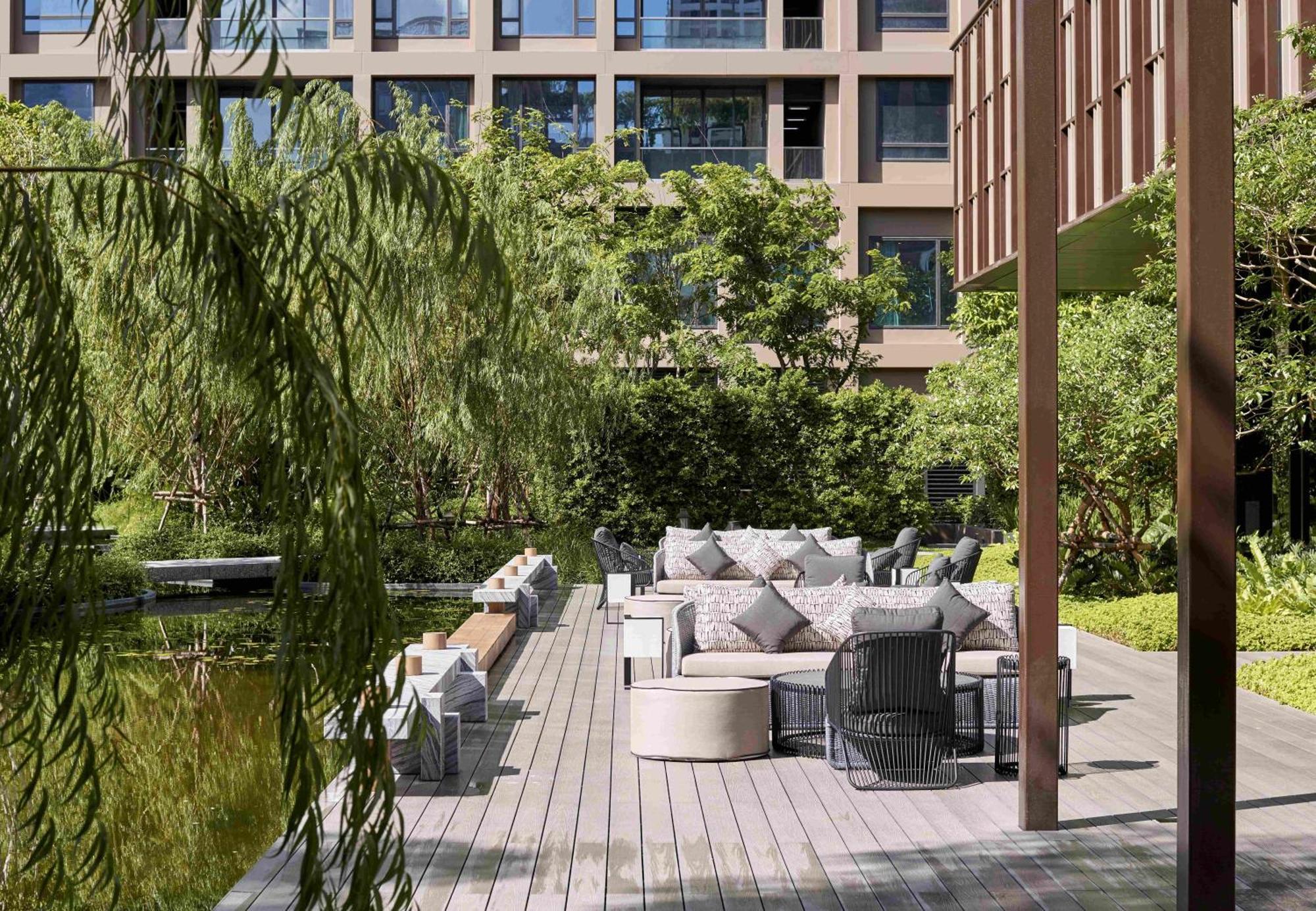 Hotel Kimpton Maa-Lai Bangkok By Ihg Zewnętrze zdjęcie The Park